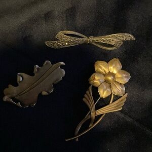Lot of 3Vintage pins